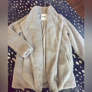 BB Dakota furry coat size small GUC